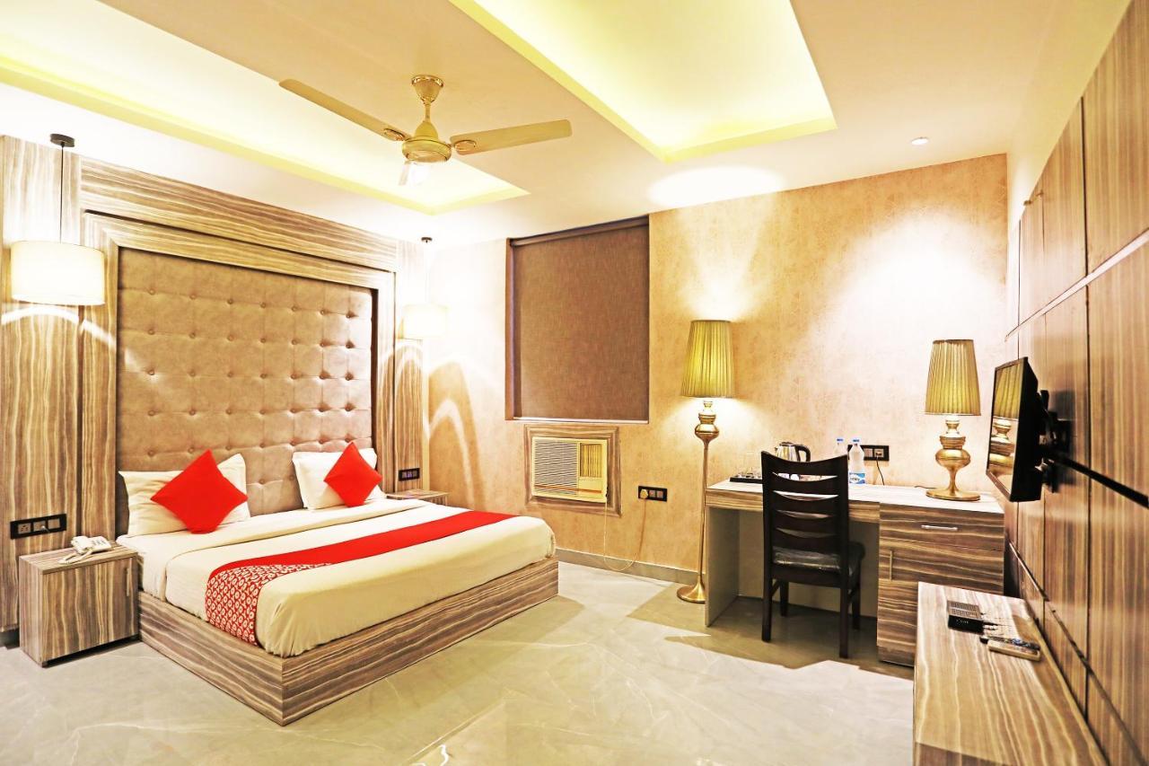 Fabhotel Ronald Inn Faridabad Luaran gambar
