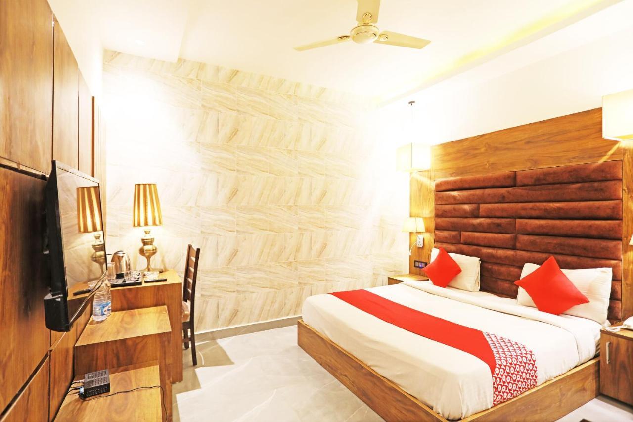 Fabhotel Ronald Inn Faridabad Luaran gambar