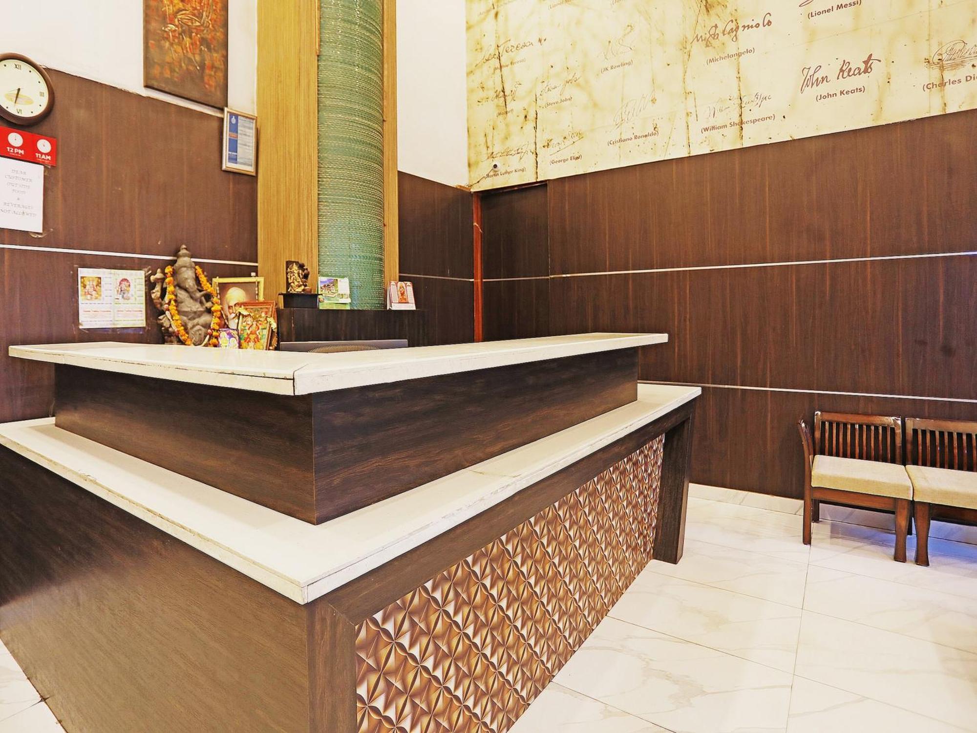 Fabhotel Ronald Inn Faridabad Luaran gambar