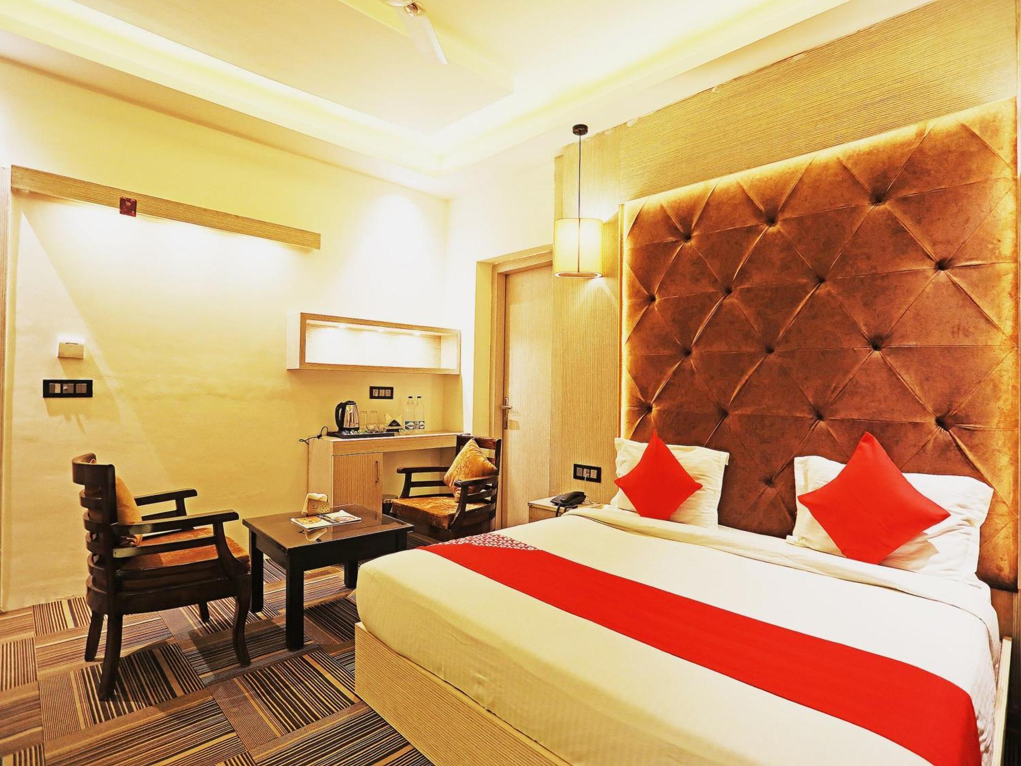 Fabhotel Ronald Inn Faridabad Luaran gambar