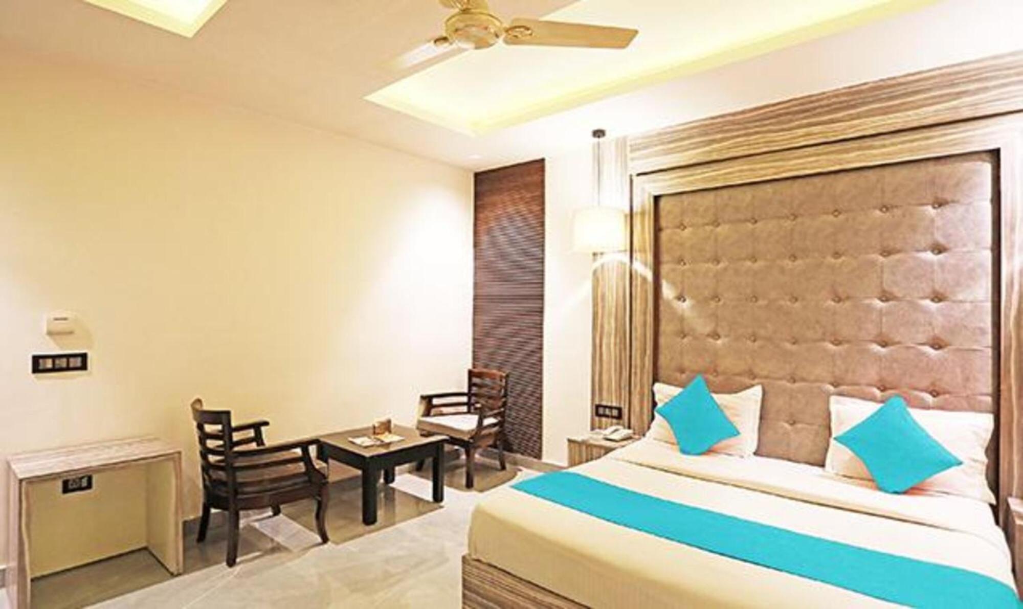 Fabhotel Ronald Inn Faridabad Luaran gambar
